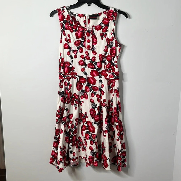 Voodoo Vixen Rockabilly Rose Pin Up Fit & Flare Dress - Picture 1 of 7